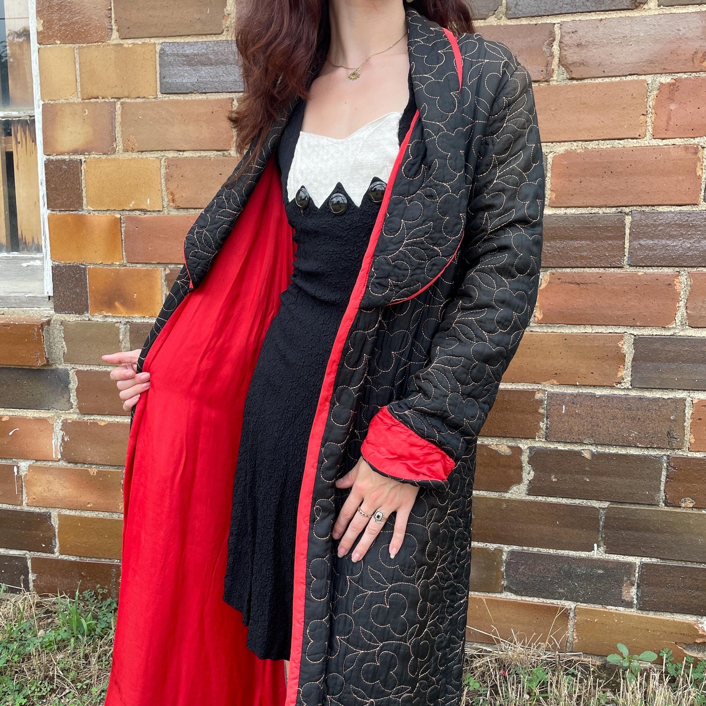 vtg 1940s RED & BLACK ROBE jacket // textured shawl collar red lined gothic house dressing gown embroidered stitched long smoking jacket