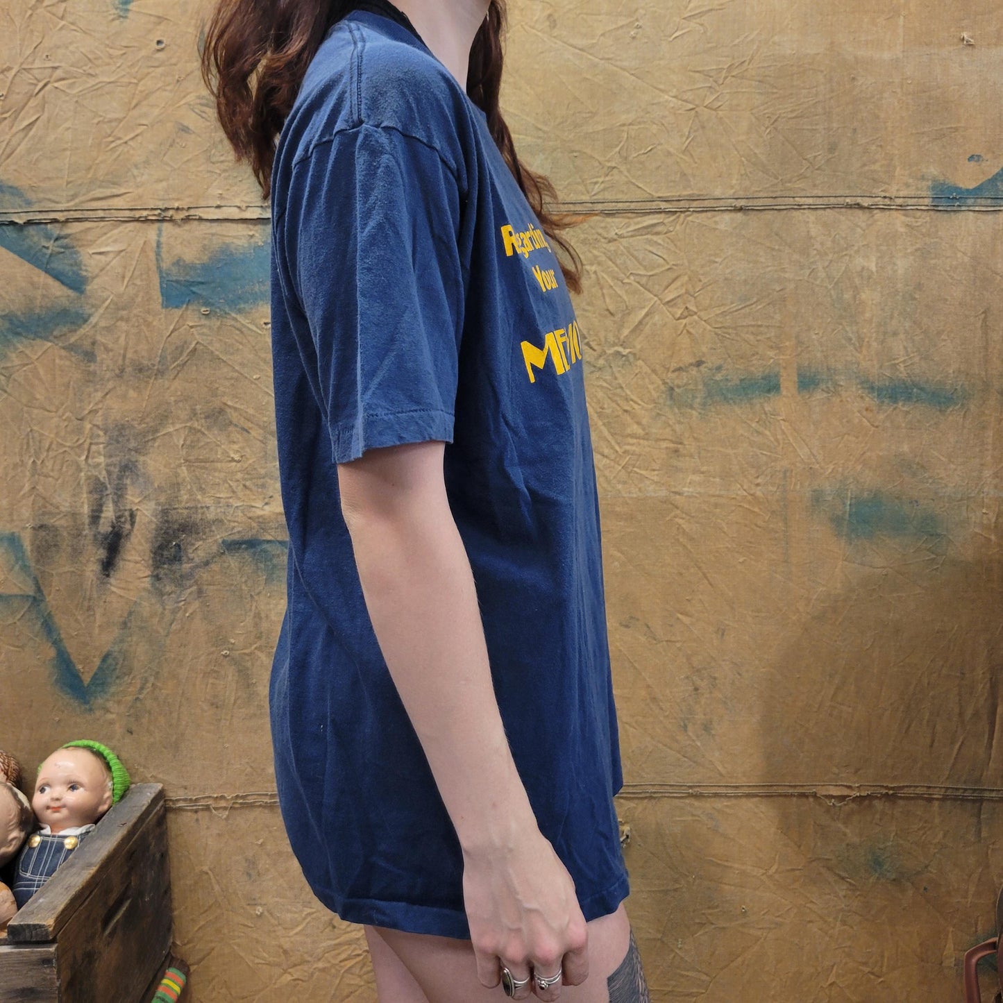 vtg 80s REGARDING YOUR MEMO funny tshirt // vintage kiss my boss worker union attitude jerk sassy rude anti co-worker employee mean tee