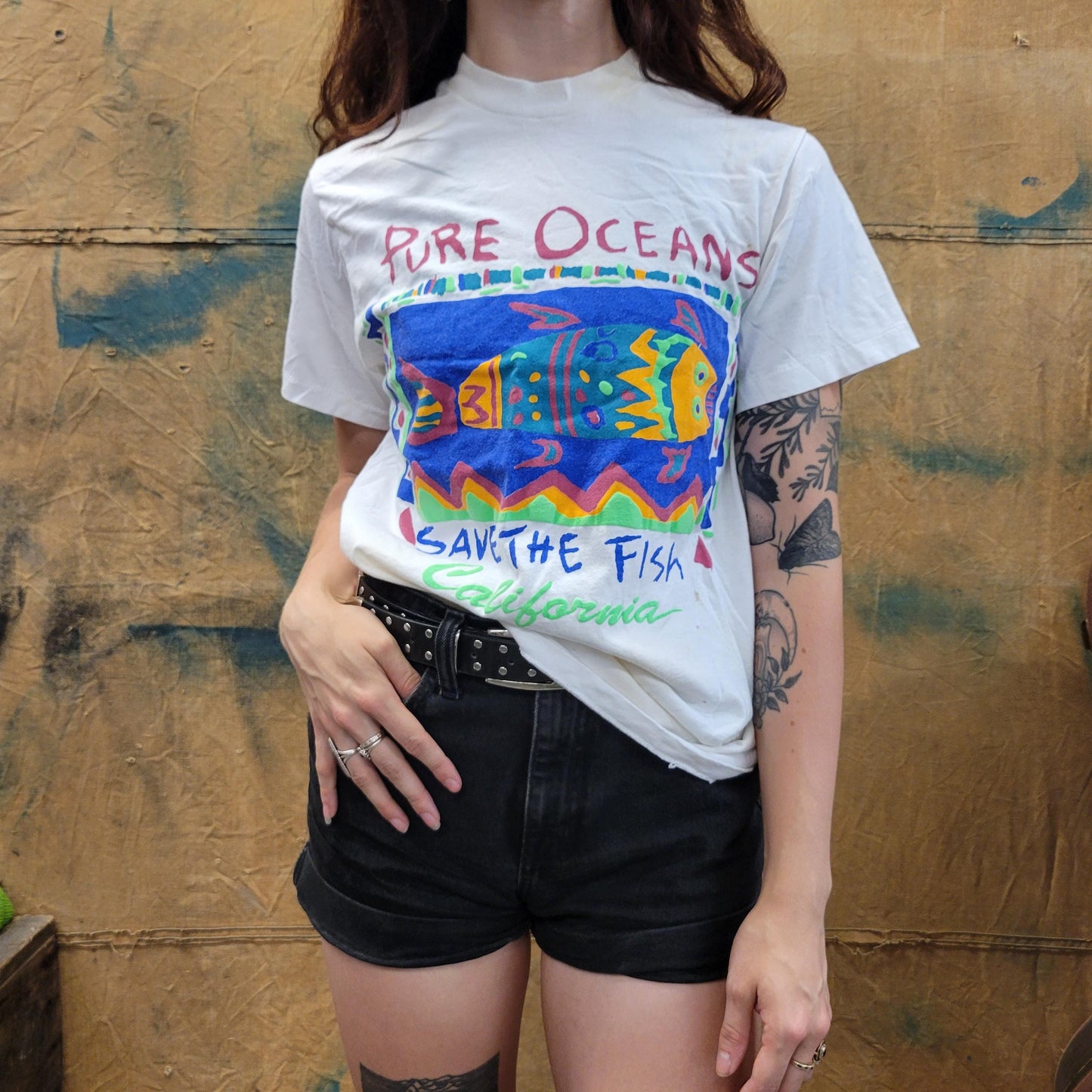 vtg 80s SAVE THE FISH tshirt // vintage calofornia pure oceans whales sea world aquarium zoo peace love activist beach sharks