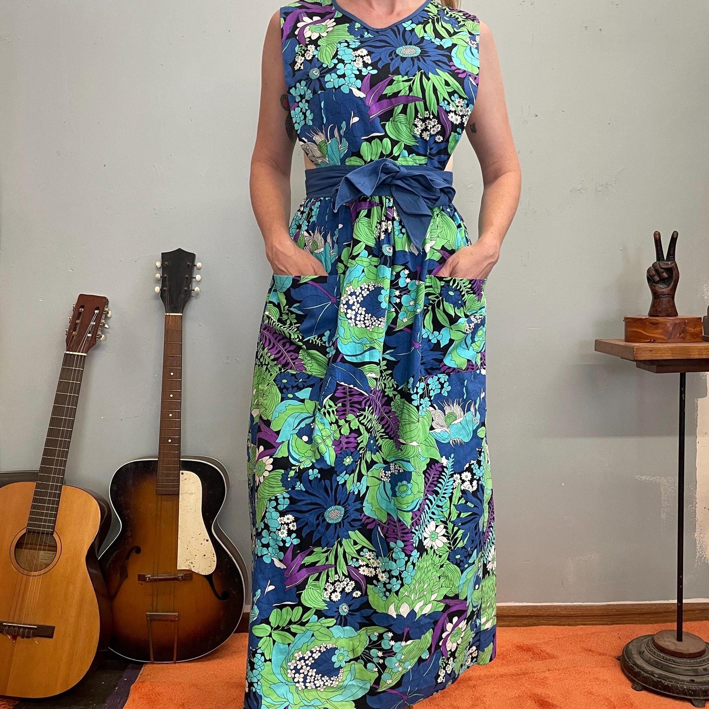 vtg 70s FLORAL APRON DRESS // Design House bright blue ruffle bib maxi wrap dress flower power neon mod hippie prairie peasant ren fair