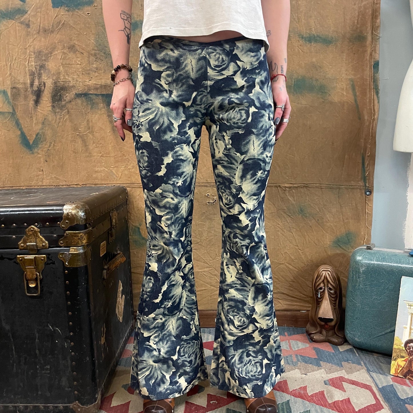 vtg 90s BLACK ROSES BELLBOTTOMS // vintage Y2K does 70s hippie flare leg all over print bare back low rise woodstock rocker retro fashion