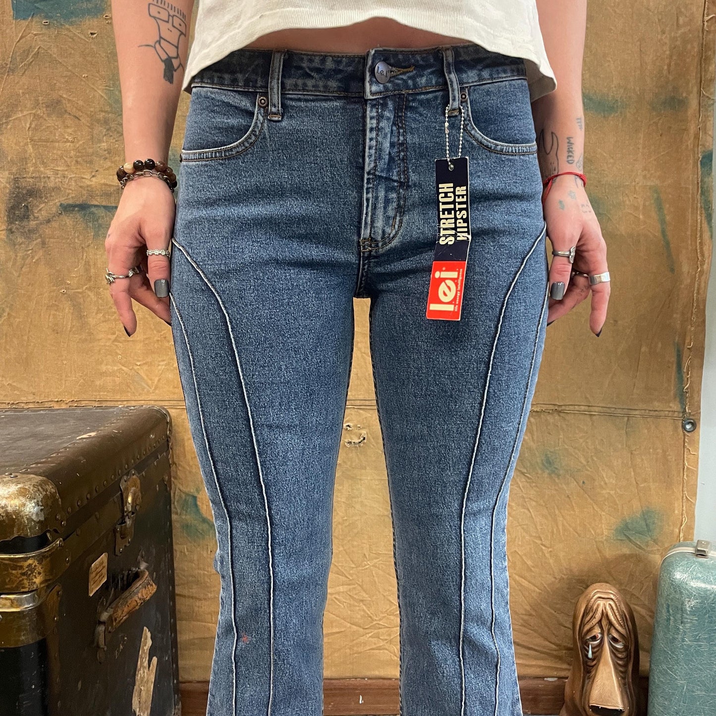 vtg 90s FLARE LEG JEANS // vintage lei hipster stretch mid rise deadstock bareback new with tags Y2K capri kick flare medium wash petite