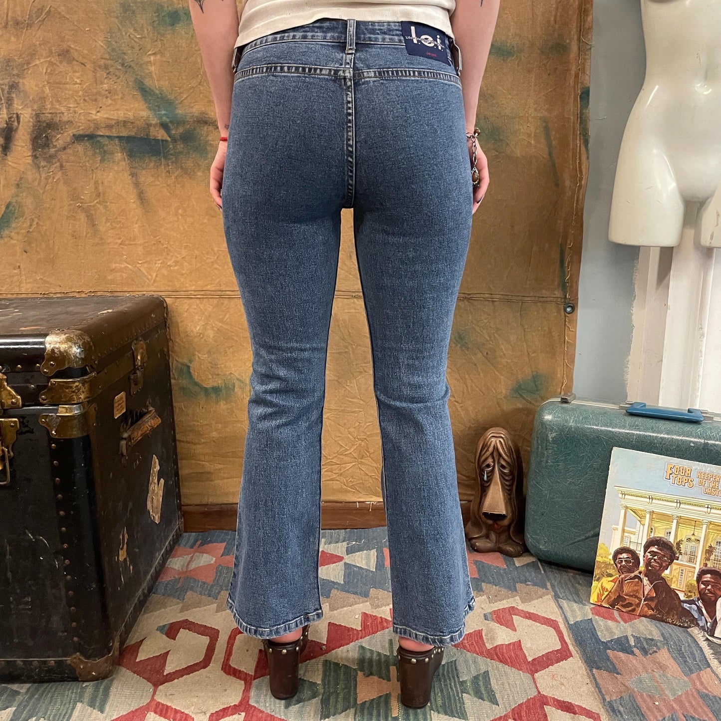 vtg 90s FLARE LEG JEANS // vintage lei hipster stretch mid rise deadstock bareback new with tags Y2K capri kick flare medium wash petite