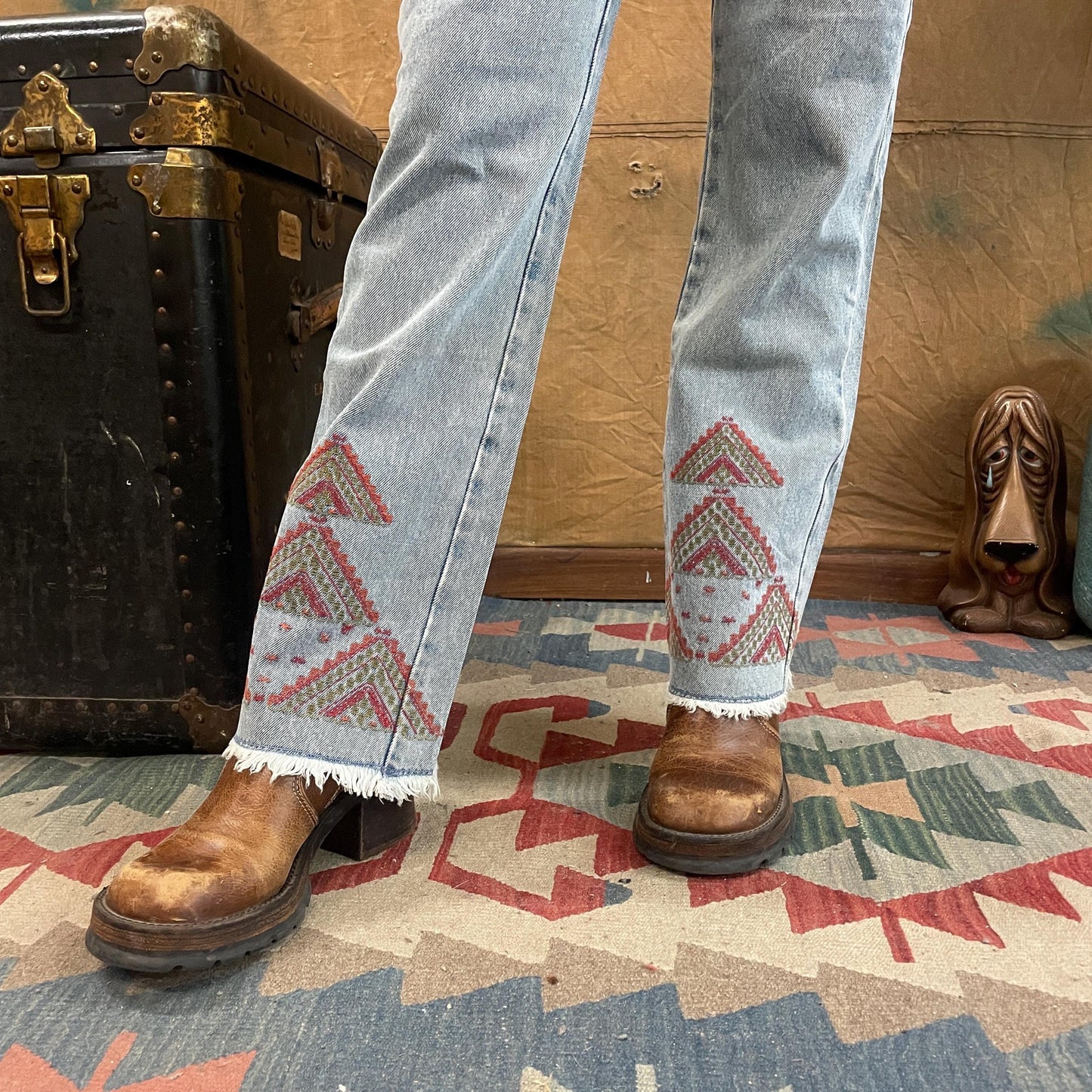vtg y2k CALVIN KLEIN EMBROIDERED jeans // vintage new with tags geometric pattern high waisted light wash straight leg boot cut 90s friends