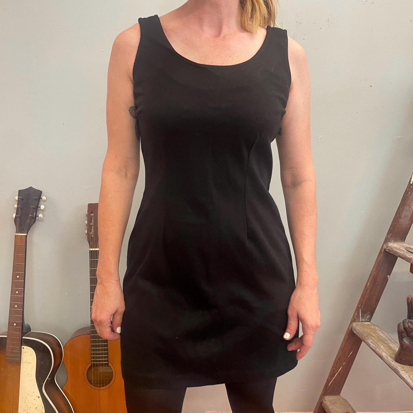 vtg 90s LITTLE BLACK DRESS // minimalist basic layering wardrobe staple scoop neck mini shift dress halloween autumn back to school basics