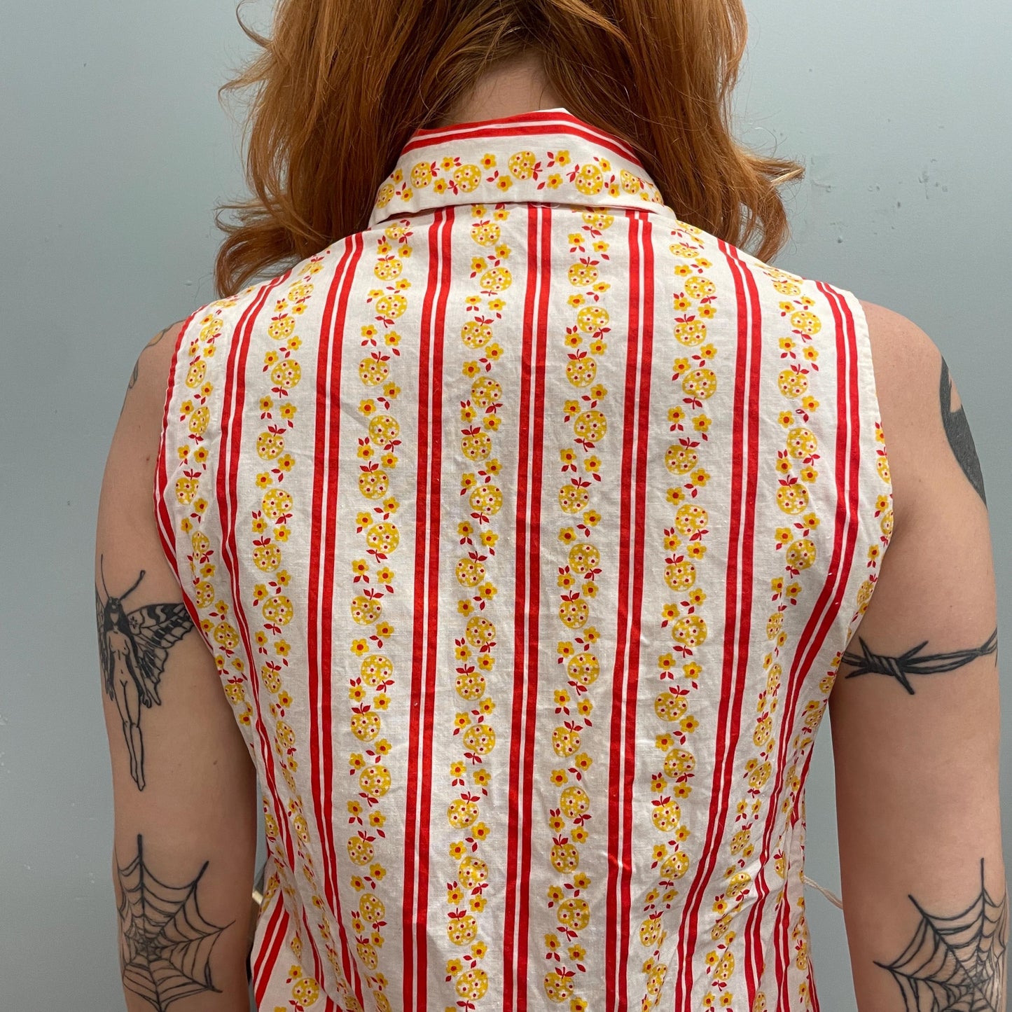 vtg 60s FLORAL STRIPED BUTTON down top // vintage apple pattern flower power all over print pointy collar mod kitschy retro style fashion