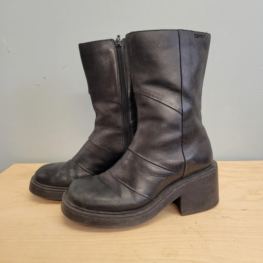 vtg 90s CHUNKY HEEL LEATHER Boots // vintage rounded toe ribbed sleek grunge beatle boot autumn fall platform ankle boots slip dress
