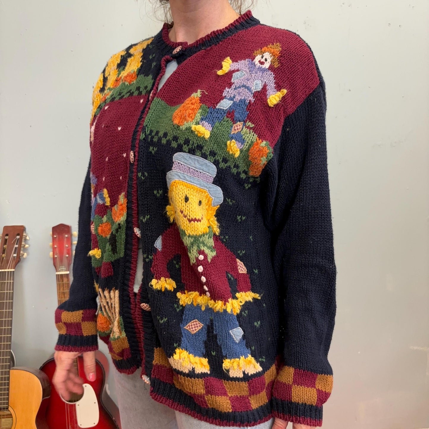 vtg 80s SCARECROW KNIT CARDIGAN // vintage hand knit autumn fall harvest scene halloween patterned soft sweater happy face eagles eye style