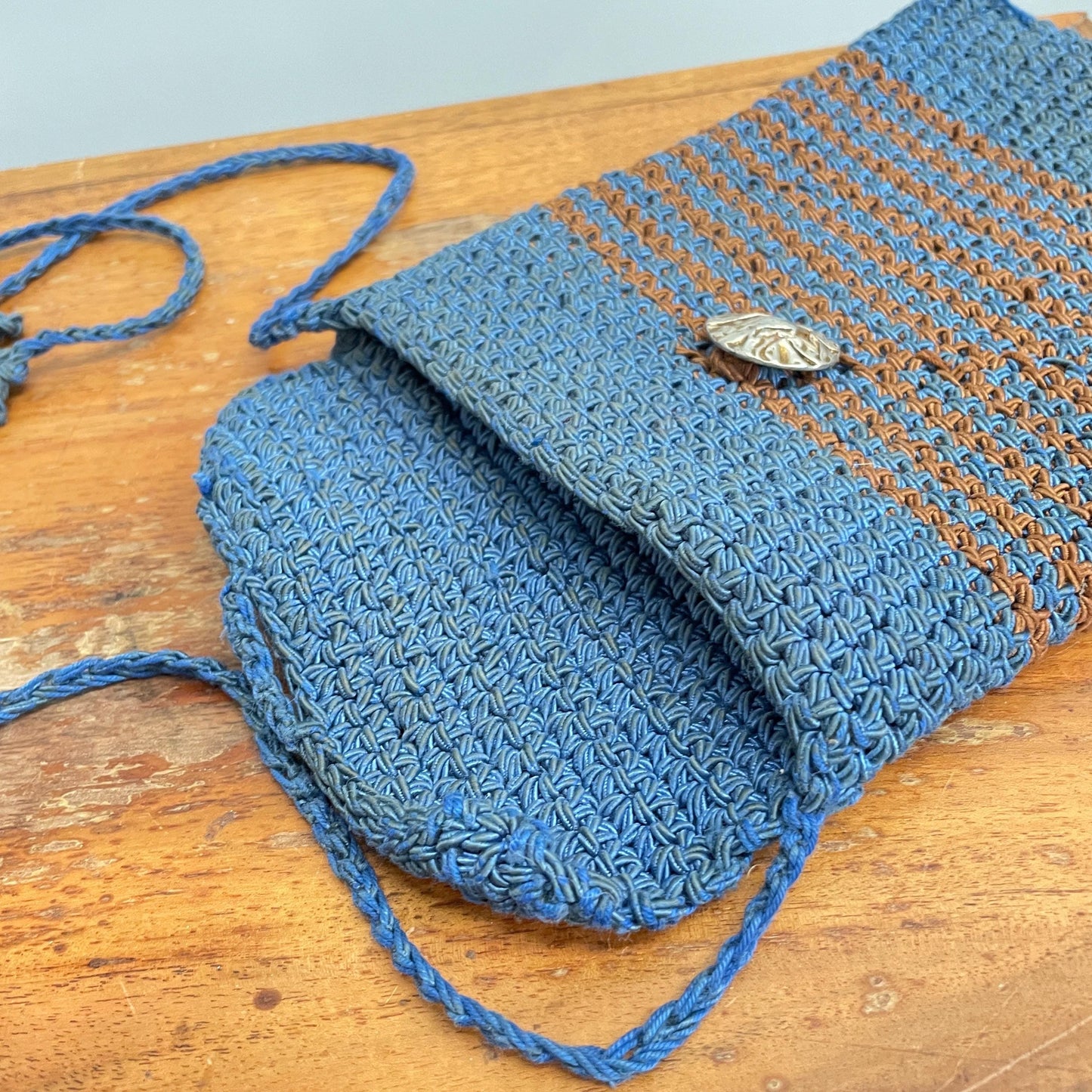 vtg 1930s CROSSBODY BAG // vintage antique crochet tight stitch pouch day purse blue orange chevron hand knit art deco 1920s flapper style