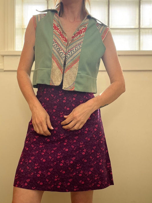 vtg 60s CUTE FLORAL MINI Skirt // vintage purple & pink patterned cotton a line preppy mod casual print school secretary student campus