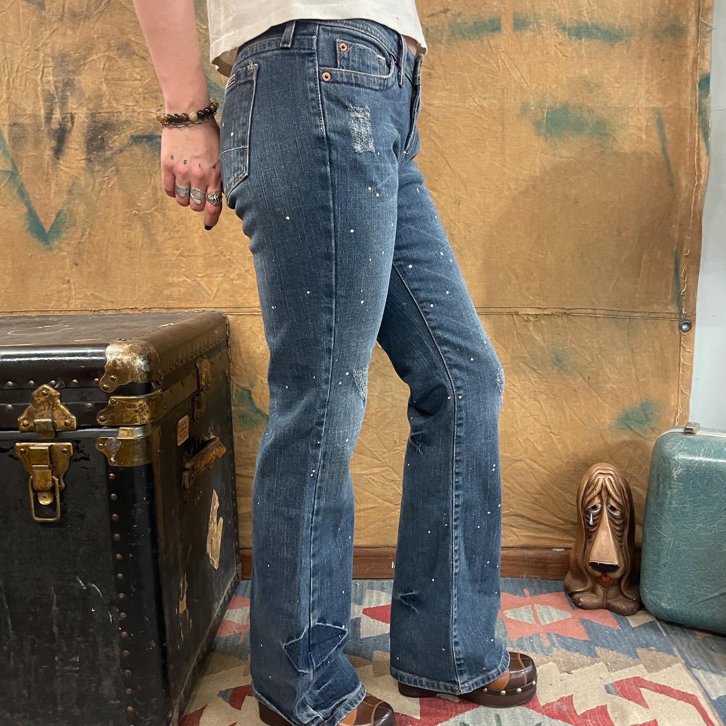 vtg y2k GOLD SPLATTER JEANS // vintage low rise straight leg boot cut mean girls bling worn stone wash denim hip huggers bell bottoms brat