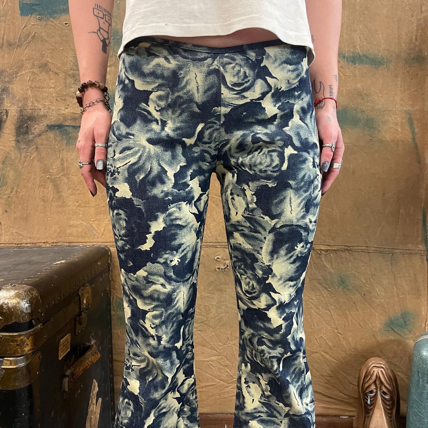 vtg 90s BLACK ROSES BELLBOTTOMS // vintage Y2K does 70s hippie flare leg all over print bare back low rise woodstock rocker retro fashion