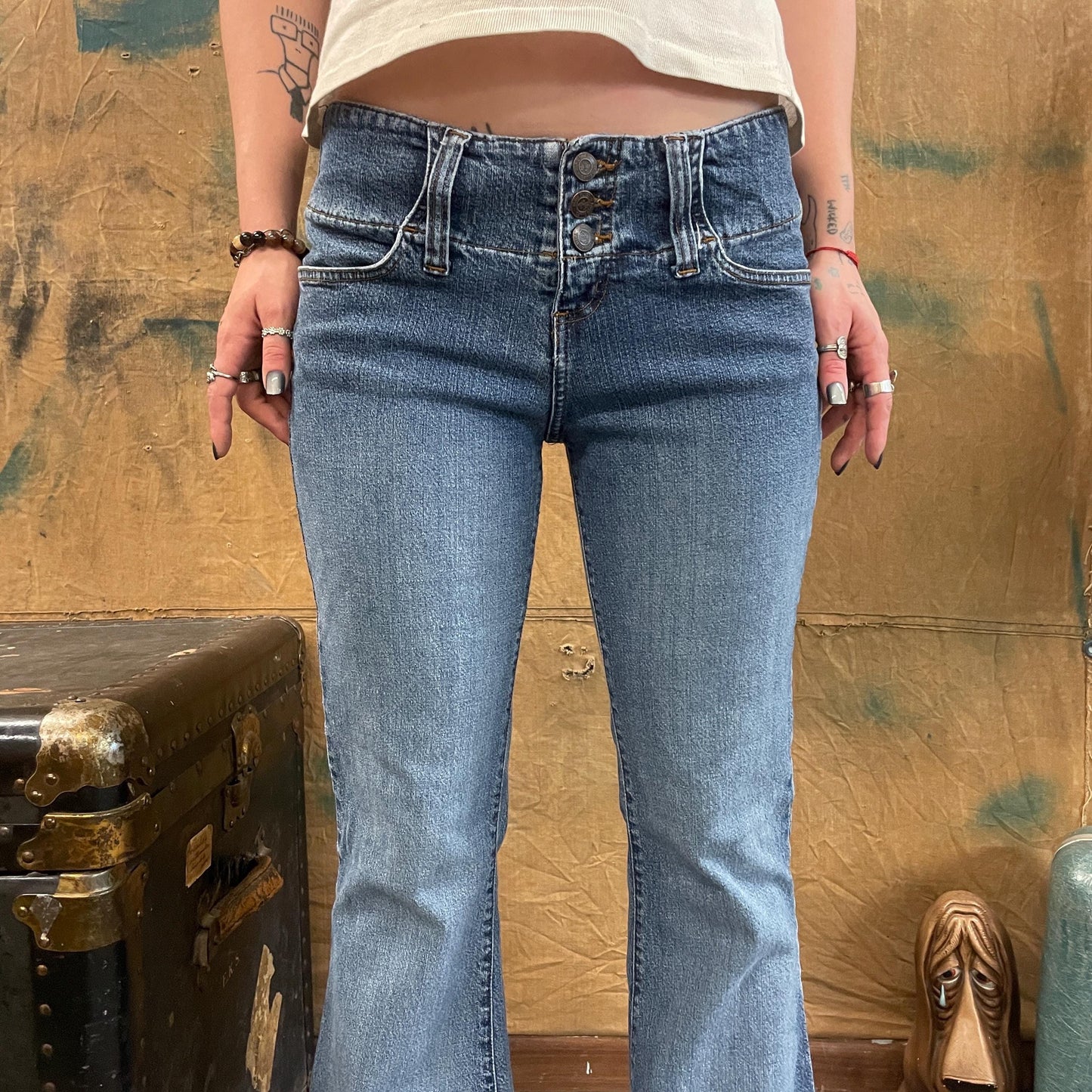 vtg y2k LOW RISE JEANS // vintage paris blues medium light wash flare leg thick band bare back paris hilton 90s y2k style sexy midriff brat