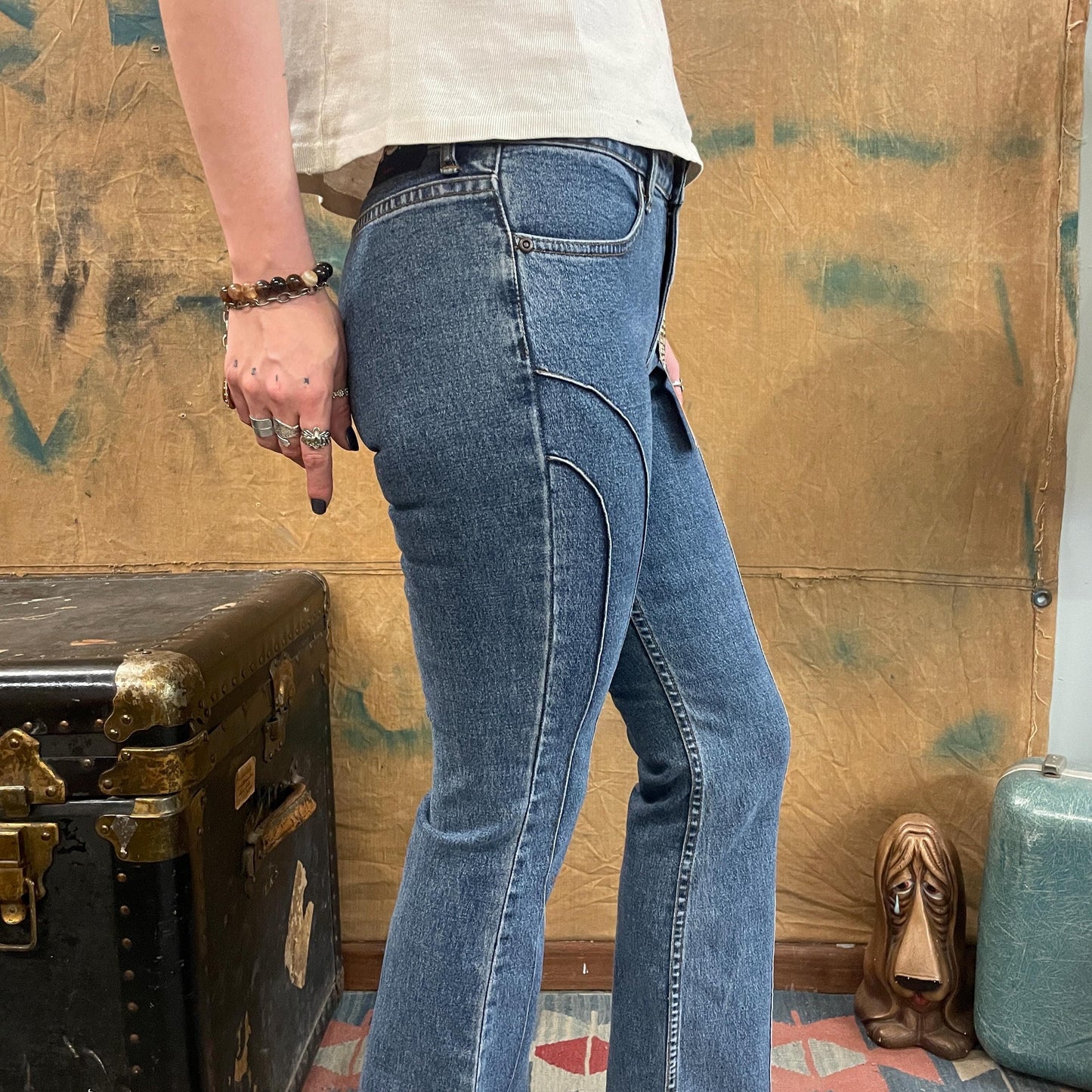 vtg 90s FLARE LEG JEANS // vintage lei hipster stretch mid rise deadstock bareback new with tags Y2K capri kick flare medium wash petite