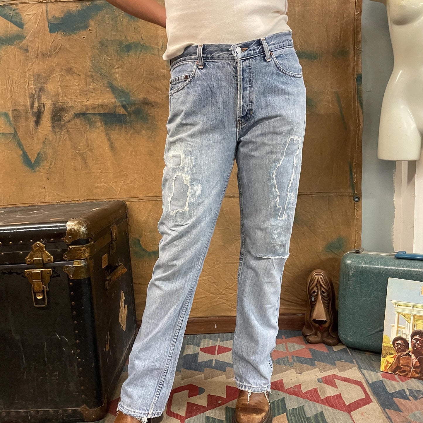 vtg Y2K DISTRESSED HEART POCKET jeans // vintage The Gap light wash hand painted low rise tapered straight leg worn faded school casual