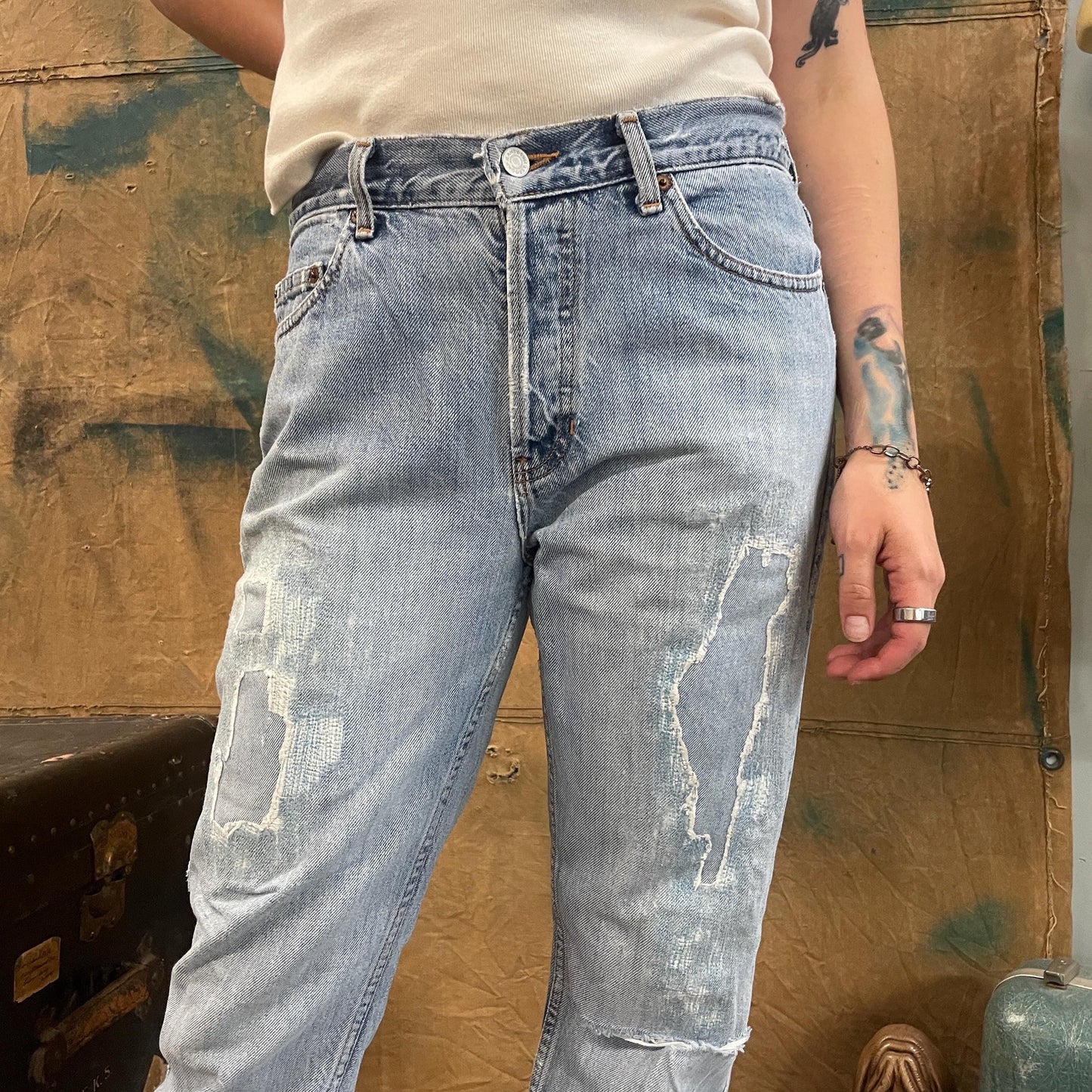 vtg Y2K DISTRESSED HEART POCKET jeans // vintage The Gap light wash hand painted low rise tapered straight leg worn faded school casual