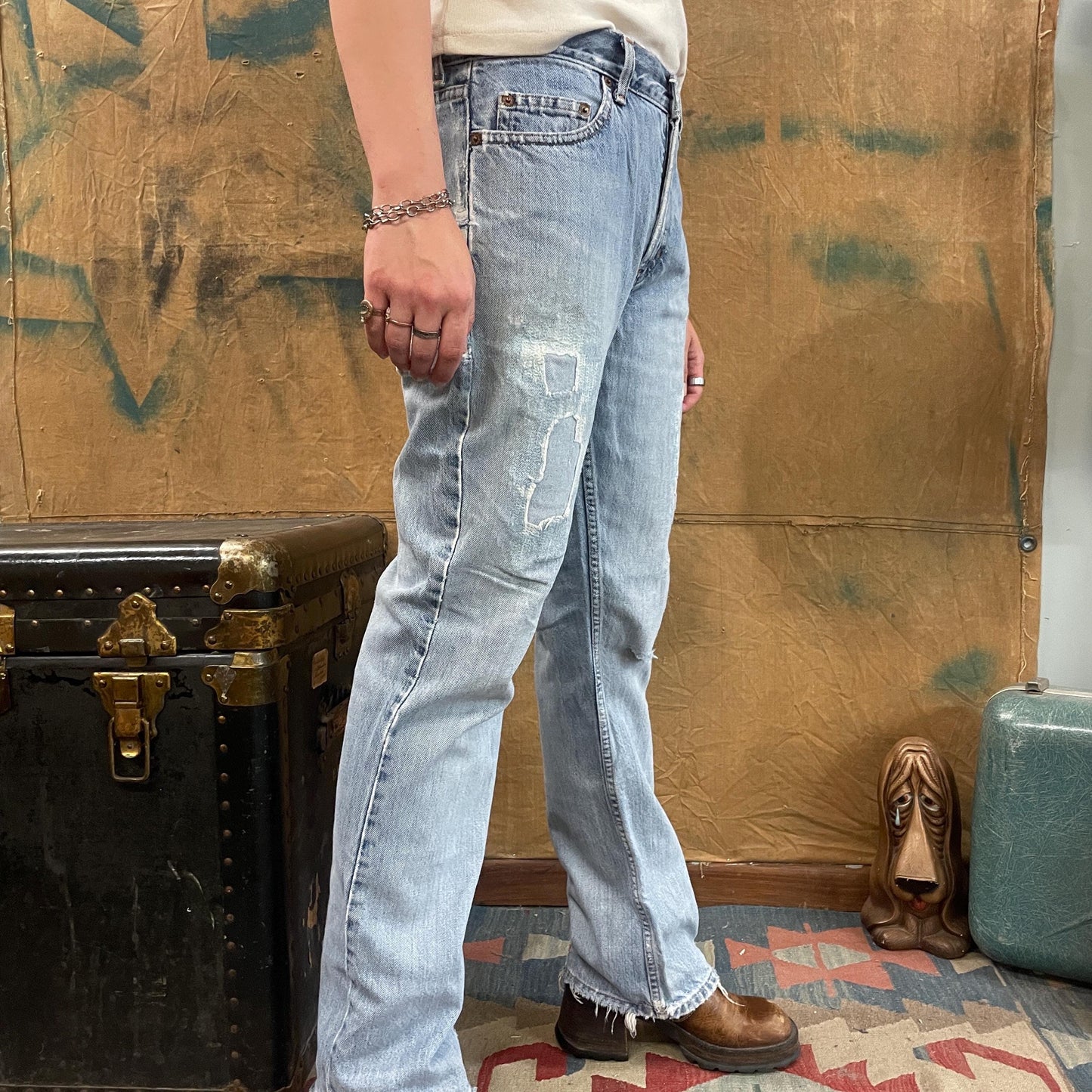 vtg Y2K DISTRESSED HEART POCKET jeans // vintage The Gap light wash hand painted low rise tapered straight leg worn faded school casual