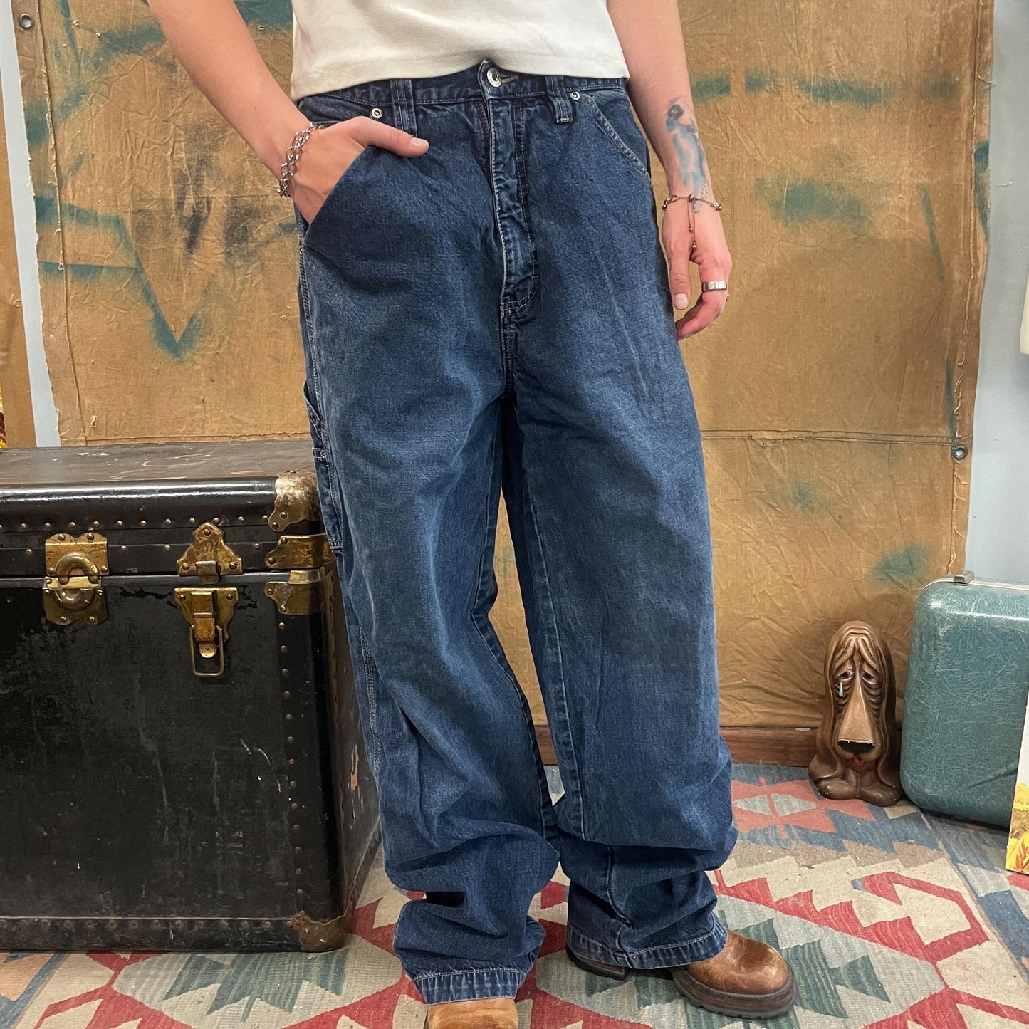 vtg 90s BAGGY BLUE JEANS // vintage y2k indigo dark wash stright leg boot cut carpenter industrial grunge relaxed fit cargo jorts distressed