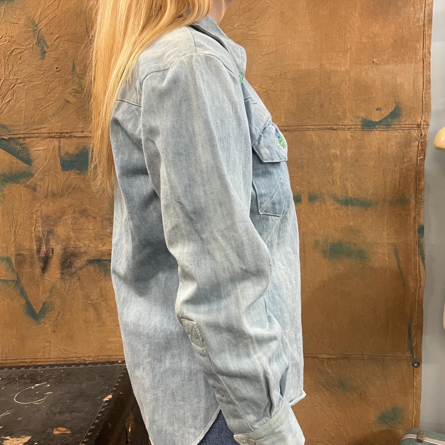 vtg 70s MUSHROOM EMBROIDERED DENIM Jacket // vintage retro hippie western boho collared chambray floral stitch homemade sherry beth blouse