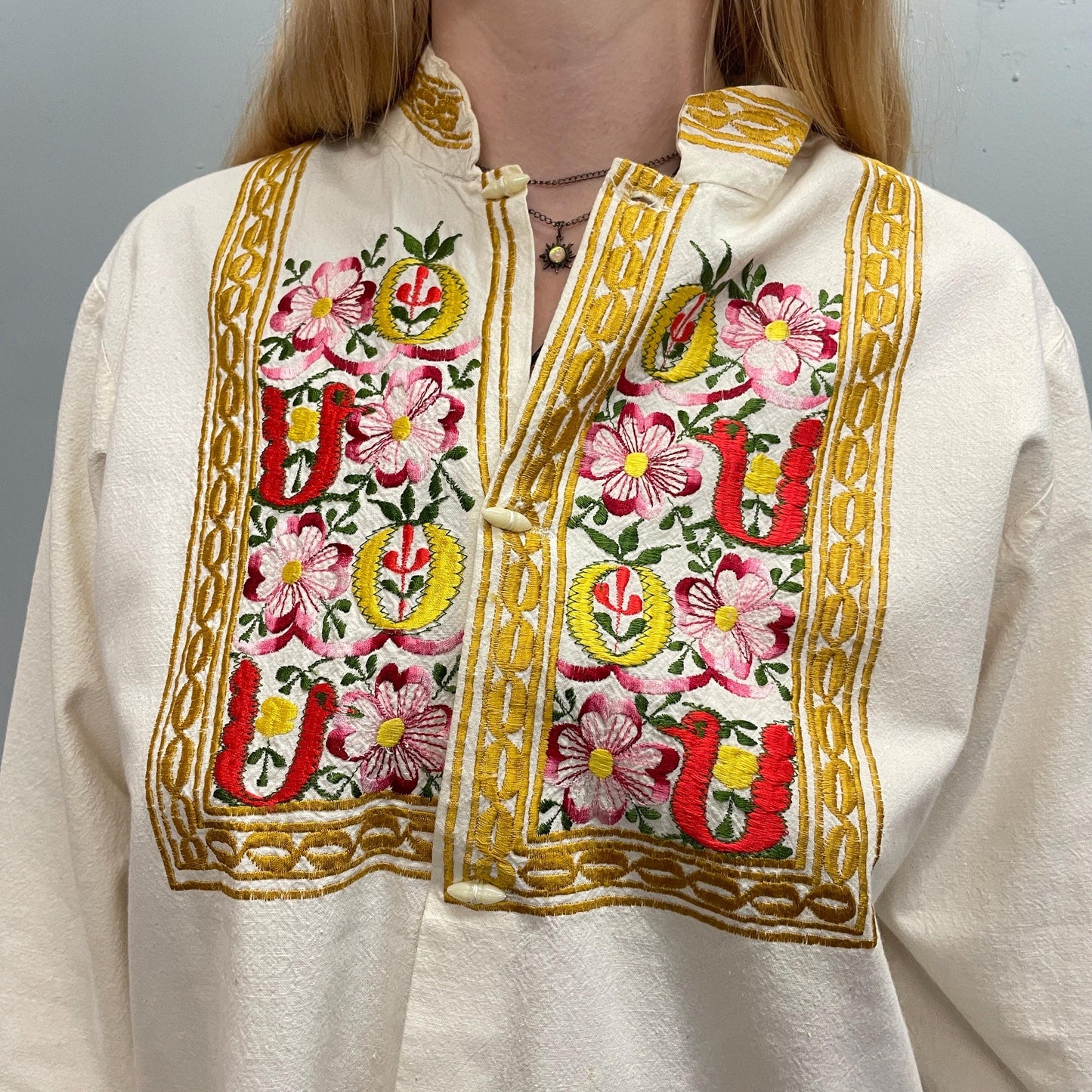 vtg 70s HEAVILY EMBROIDERED TOP // vintage toggle button white & gold hippie guru bohemian style rockstar folk art beatles apple shop linen