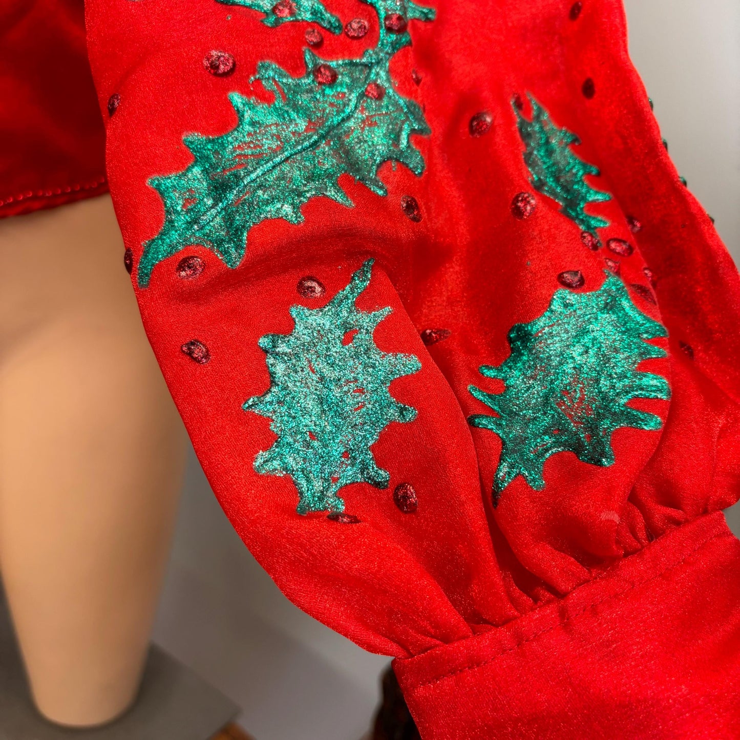 vtg RED BALLOON SLEEVE Blouse // vintage sheer ruffle collar mrs claus christmas queen costume festive mistletoe homemade sheer sleeve top