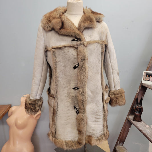 vtg 1970s REVERSIBLE SHERPA COAT // vintage collared full length fur coat warm furry penny lane style winter overcoat retro thick buckskin