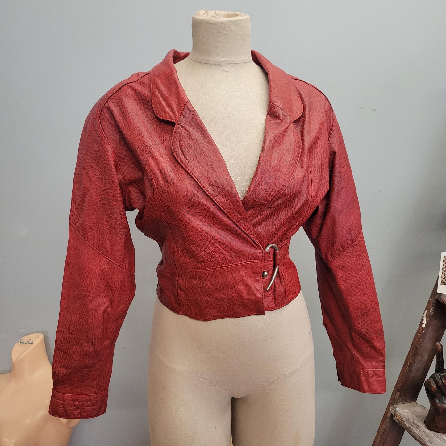 vtg 80s RED LEATHER CROPPED Jacket // vintage snakeskin crocodile black & red deep plunge v neck art deco buckle bomber biker babe Madonna
