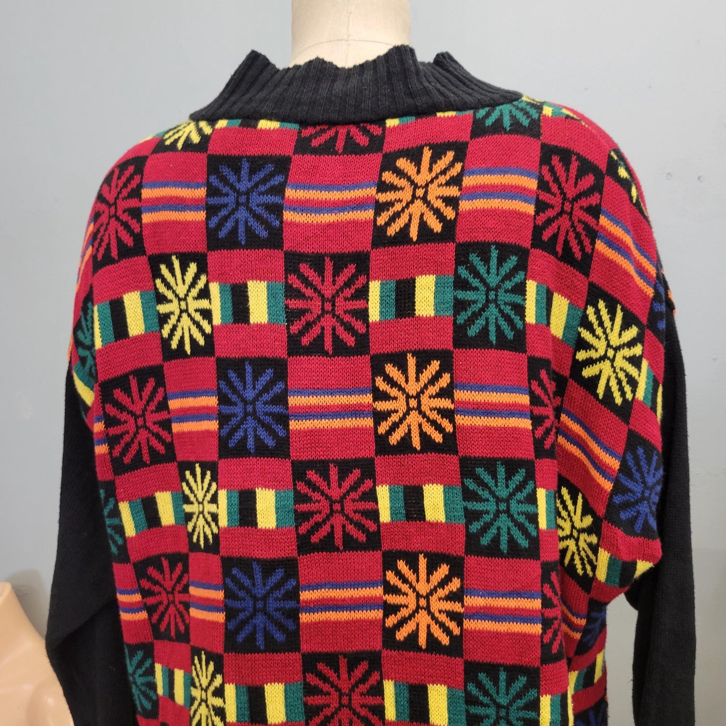 vtg 90s ESPRIT ABSTRACT GEOMETRIC Sweater // vintage wild patterned flower power chunky knit ribbed cotton atomic all over print oversized L