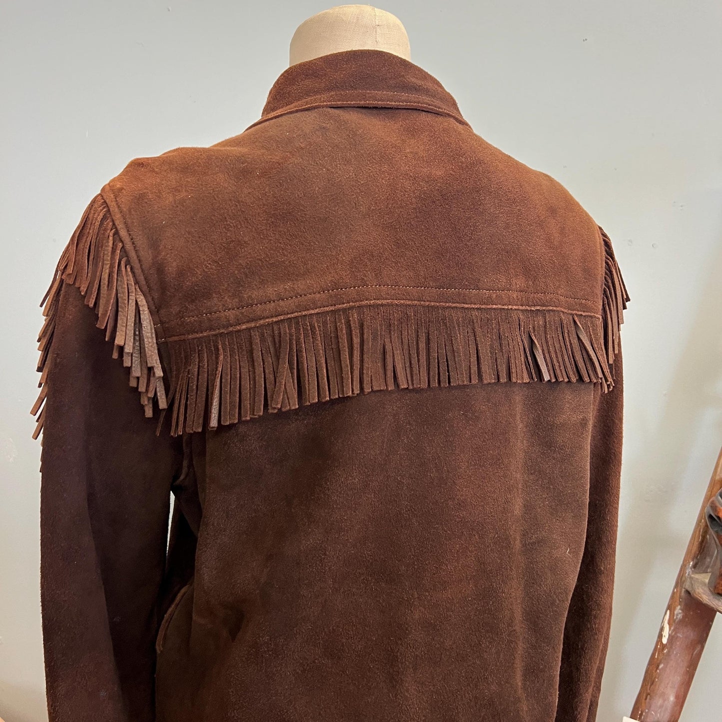 vtg 50s TASSLE FRINGE JACKET // vintage chocolate brown suede custom size 28 small davy Crockett western hippie bohemian ranchwear cowgirl