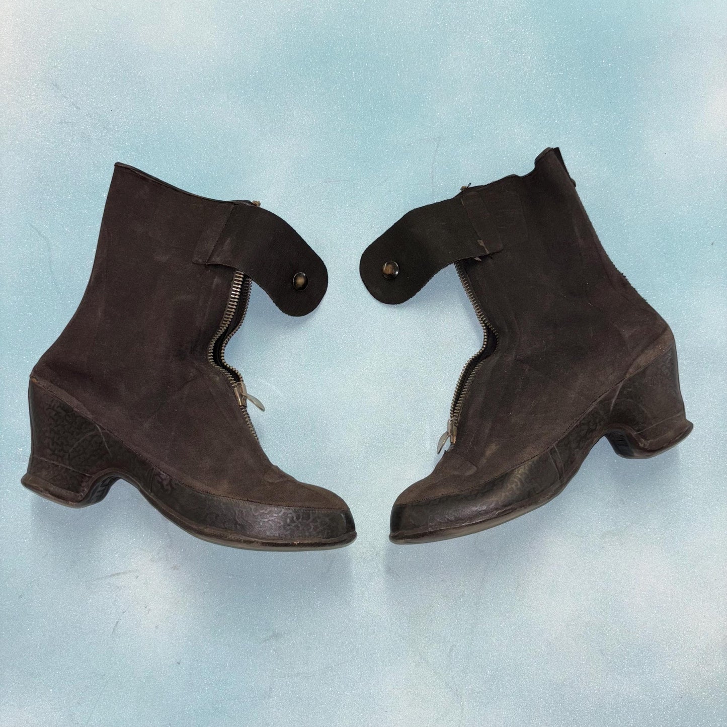 vtg 1900s ANTIQUE BOOTS // vintage cotton jersey rubber rain boots victorian style heeled rain boots steampunk beacon falls water resistant