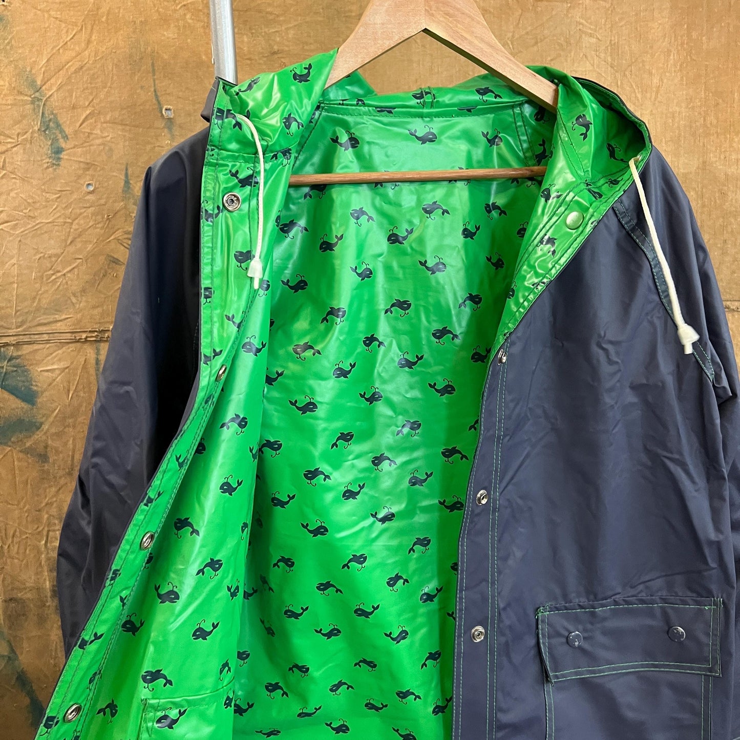 vtg 80s WHALE PRINT JACKET // vintage reversible patterned hooded autumn stranger things grunge pvc wet shiny cute waterproof parka two tone