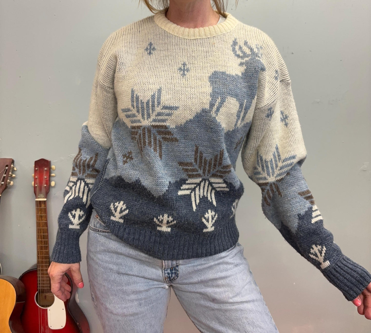 vtg 70s KNIT NORDIC SWEATER // vintage Le Tigre reindeer patterned snowy scene mountain print cute winter deer norway pastel snowflake