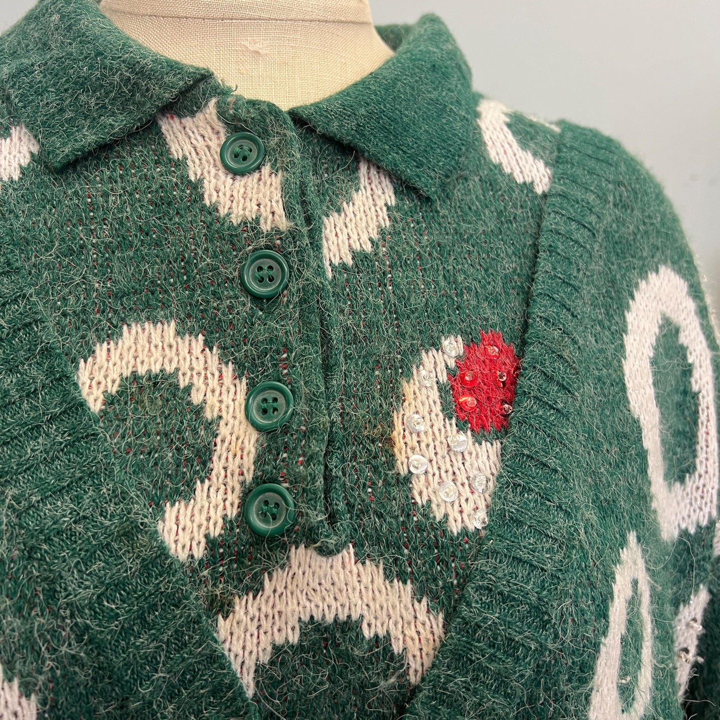 vtg 50s SEQUIN SWEATER // vintage Jupiter medium double sweater collared v neck attached under shirt yin yang sequin patterned atomic print