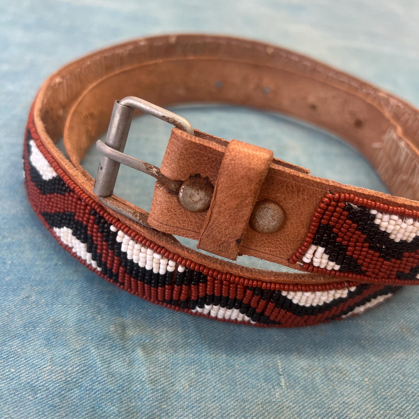 vtg HAND BEADED BELT // vintage snake pattern tan leather belt southwestern rustic bohemian hippie style accessories boho festival retro