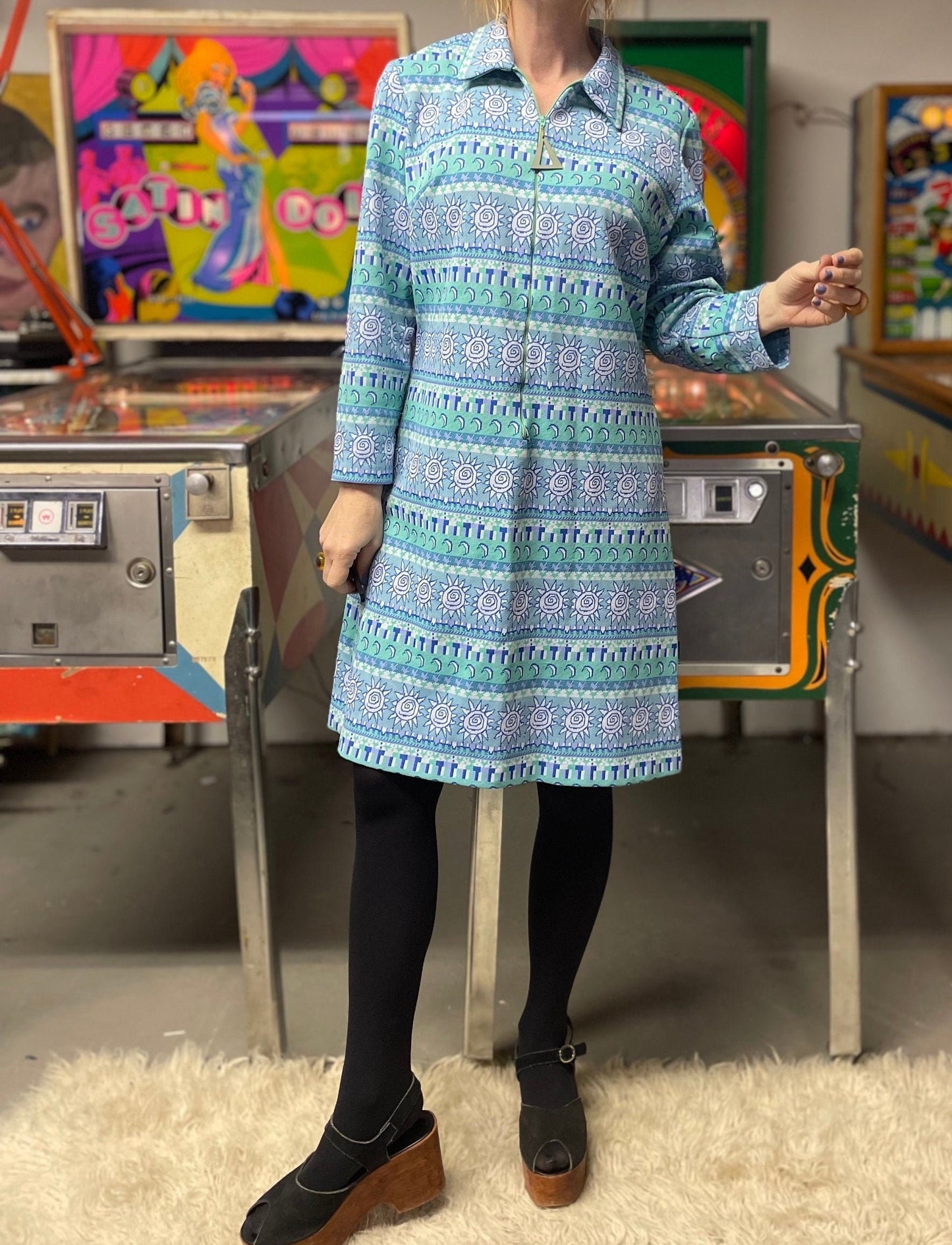 vtg 70s MOON & STARS DRESS // vintage mod celestial pattern tapestry knit sky blue zip white zodiac horoscope all over print novelty print