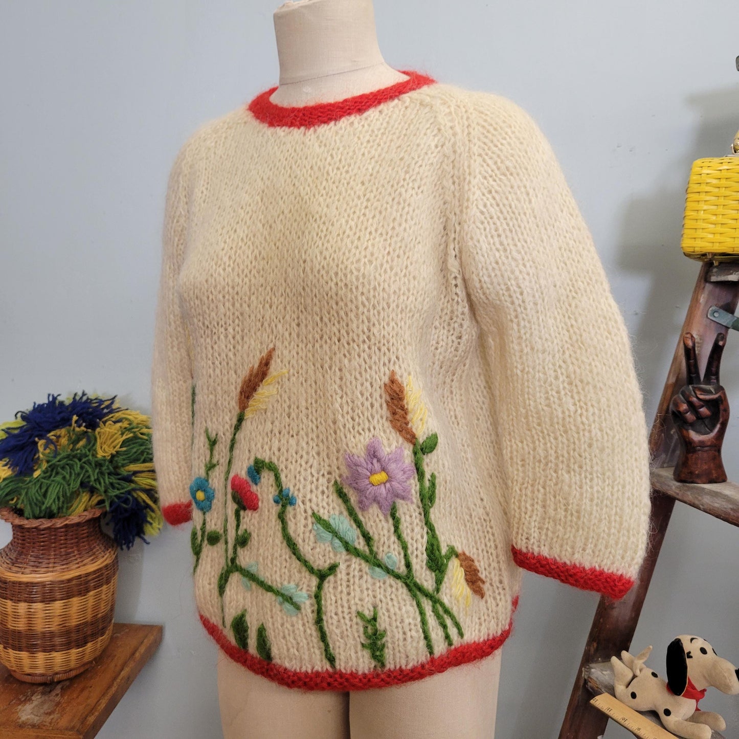 vtg 60s MOHAIR FLOWER SWEATER // vintage handmade rosanna women’s small cropped chunky knit shaggy fuzzy mcm 50s style autum preppy casual
