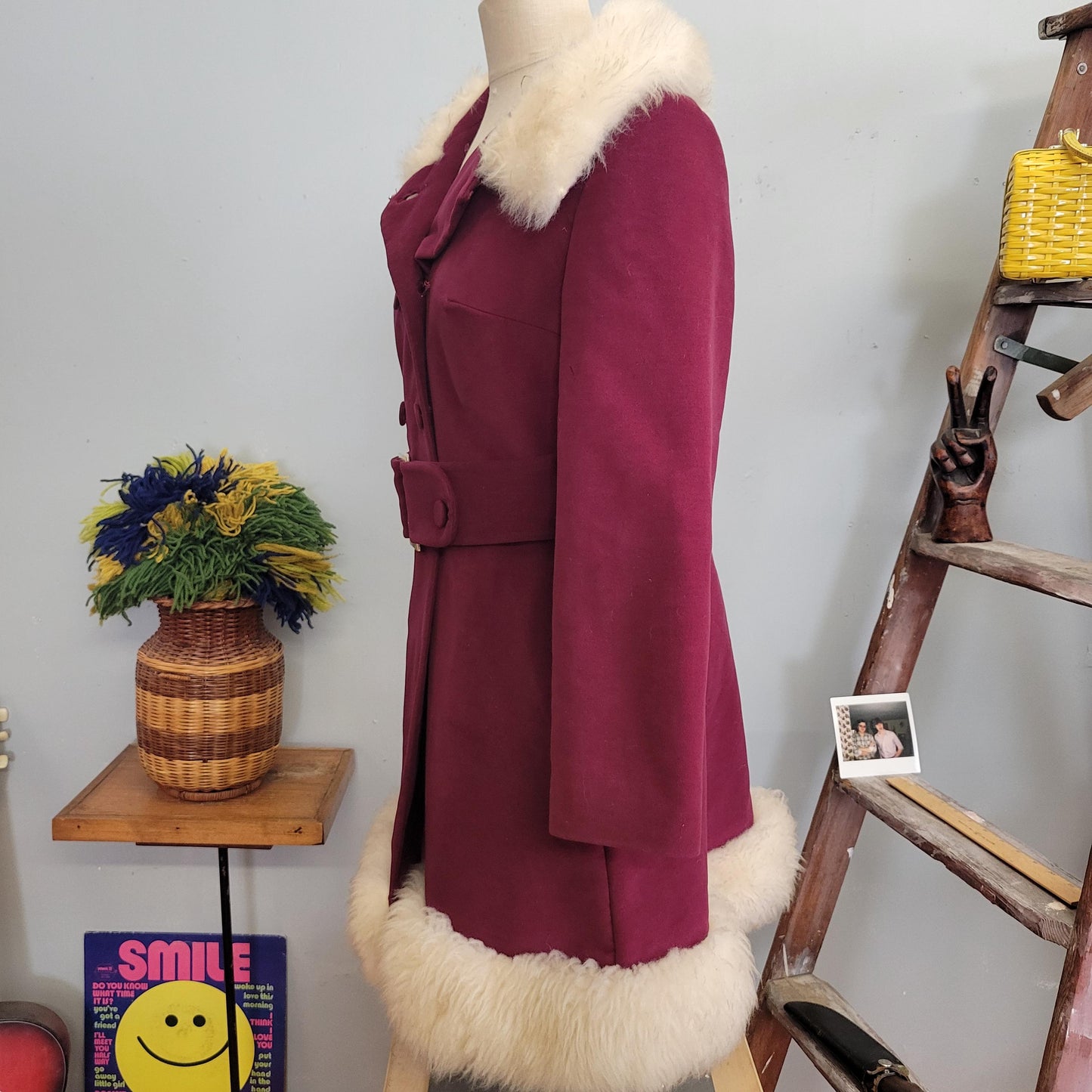 vtg 60s BURGUNDY FUR TRIM Coat // vintage main place size medium lilli ann style penny lane belted stroller coat fancy bright mod retro glam