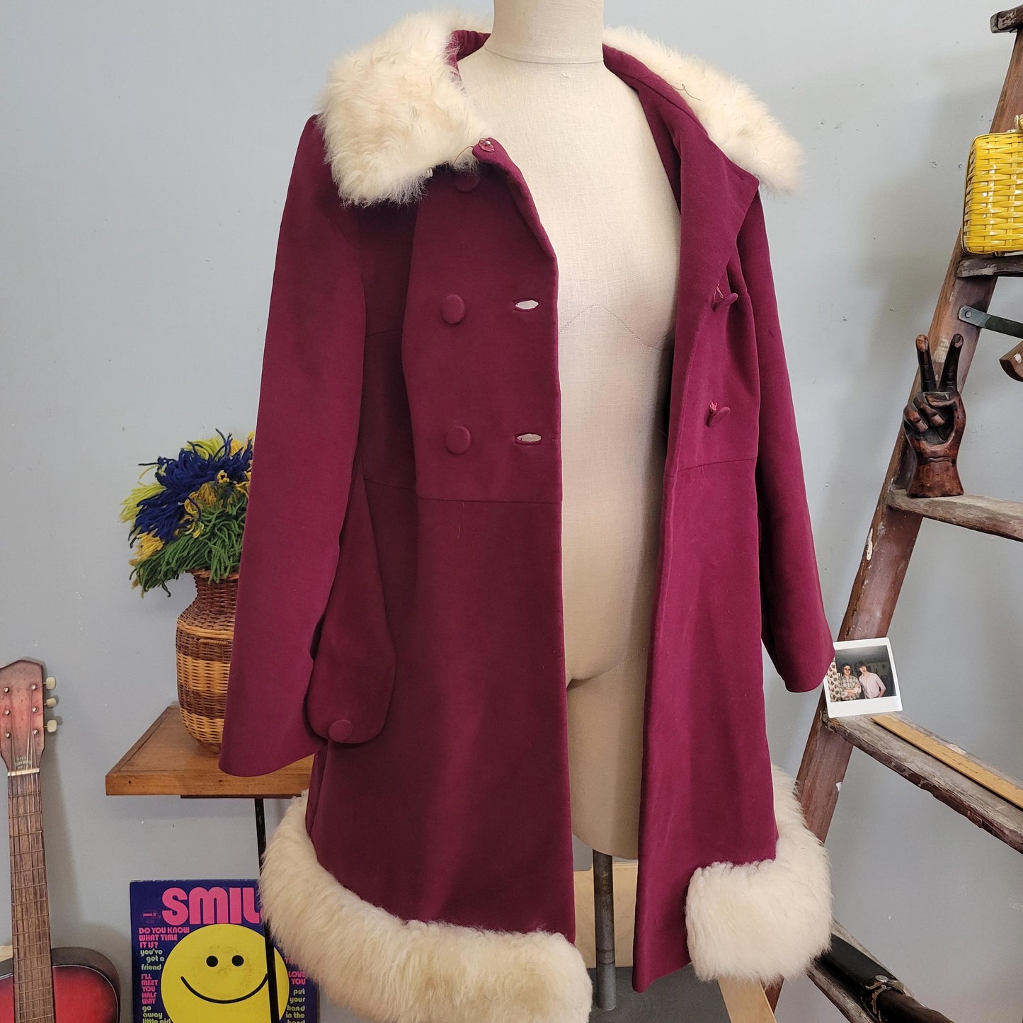 vtg 60s BURGUNDY FUR TRIM Coat // vintage main place size medium lilli ann style penny lane belted stroller coat fancy bright mod retro glam