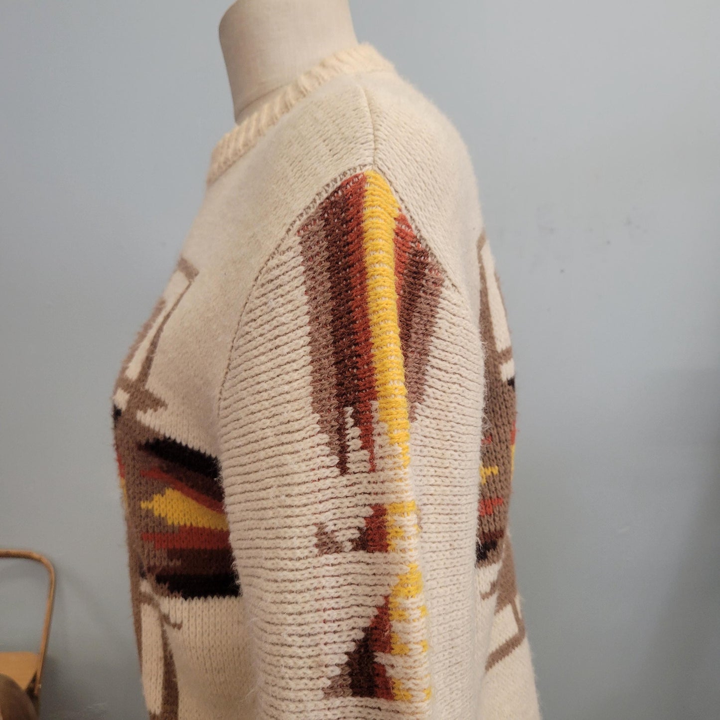 vtg 70s GEOMETRIC PATTERN SWEATER // vintage jc penney medium warm tones autumn vibes intarsia knit southwestern print aztec fall cottage