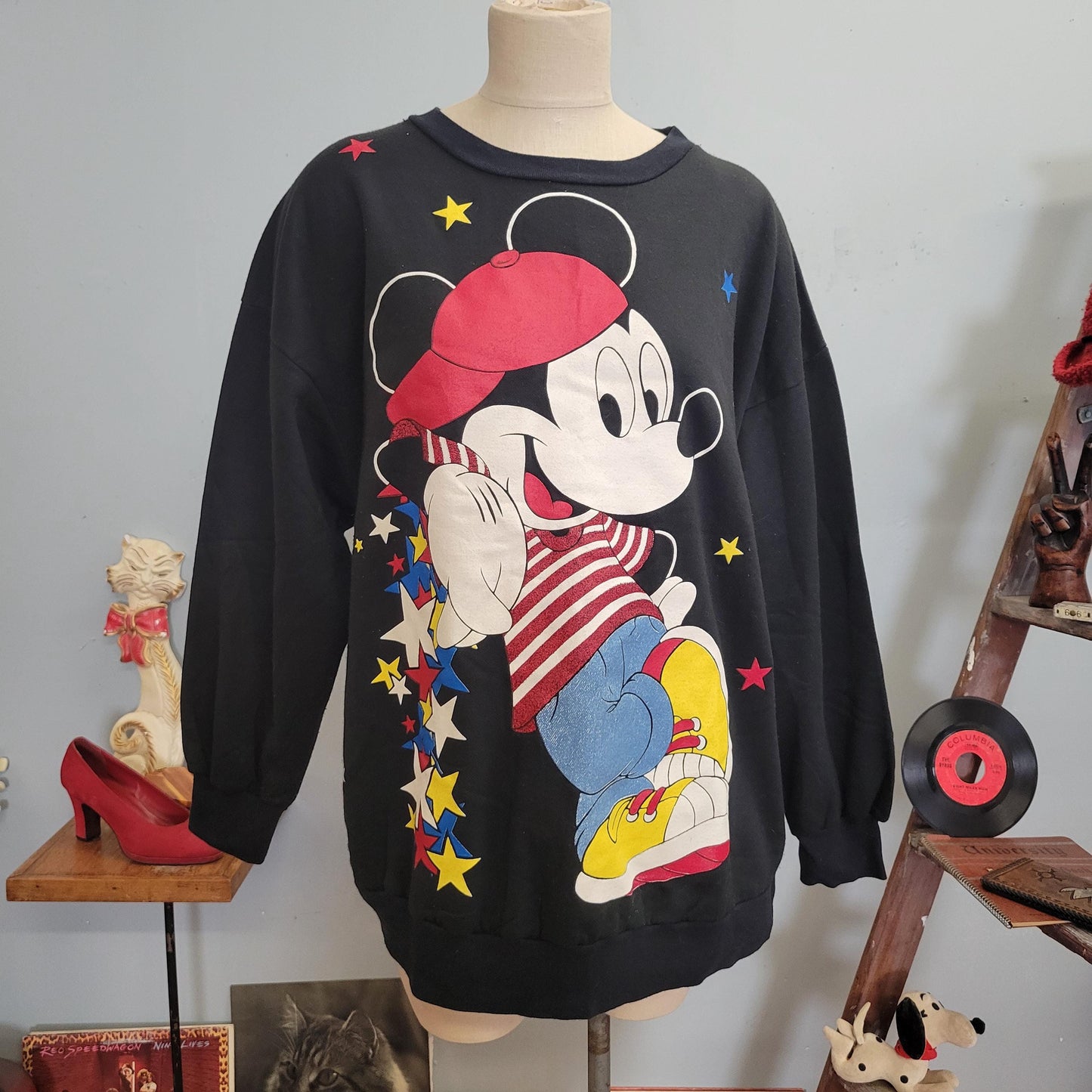 vtg 90s MICKEY MOUSE SWEATSHIRT // vintage disney crewneck size 2xl slouchy black crewneck backwards hat hip hop stars all over print autumn