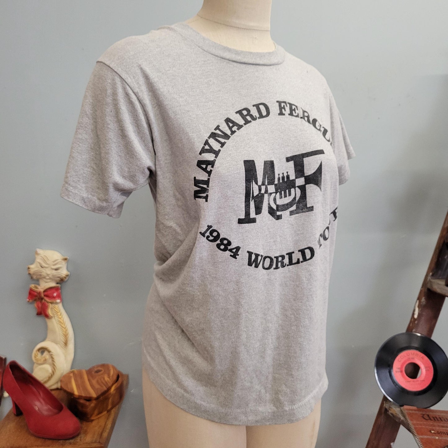 vtg 80s MAYNARD FERGUSON TSHIRT // vintage tour shirt screen stars large 1984 worls tour circle text jazz trumpeter music band graphic tee