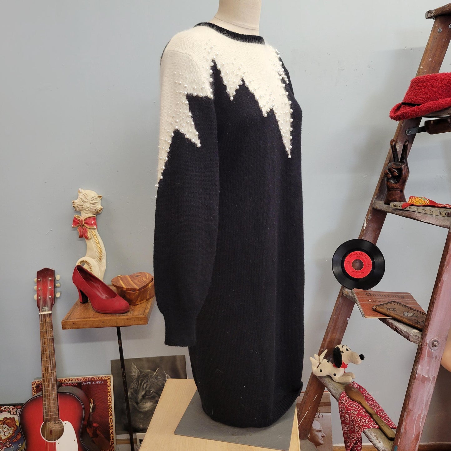 vtg 80s PEARL SWEATER DRESS / vintage christina grant large black & white angora art deco fuzzy shaggy long sweater cocktail statement dress