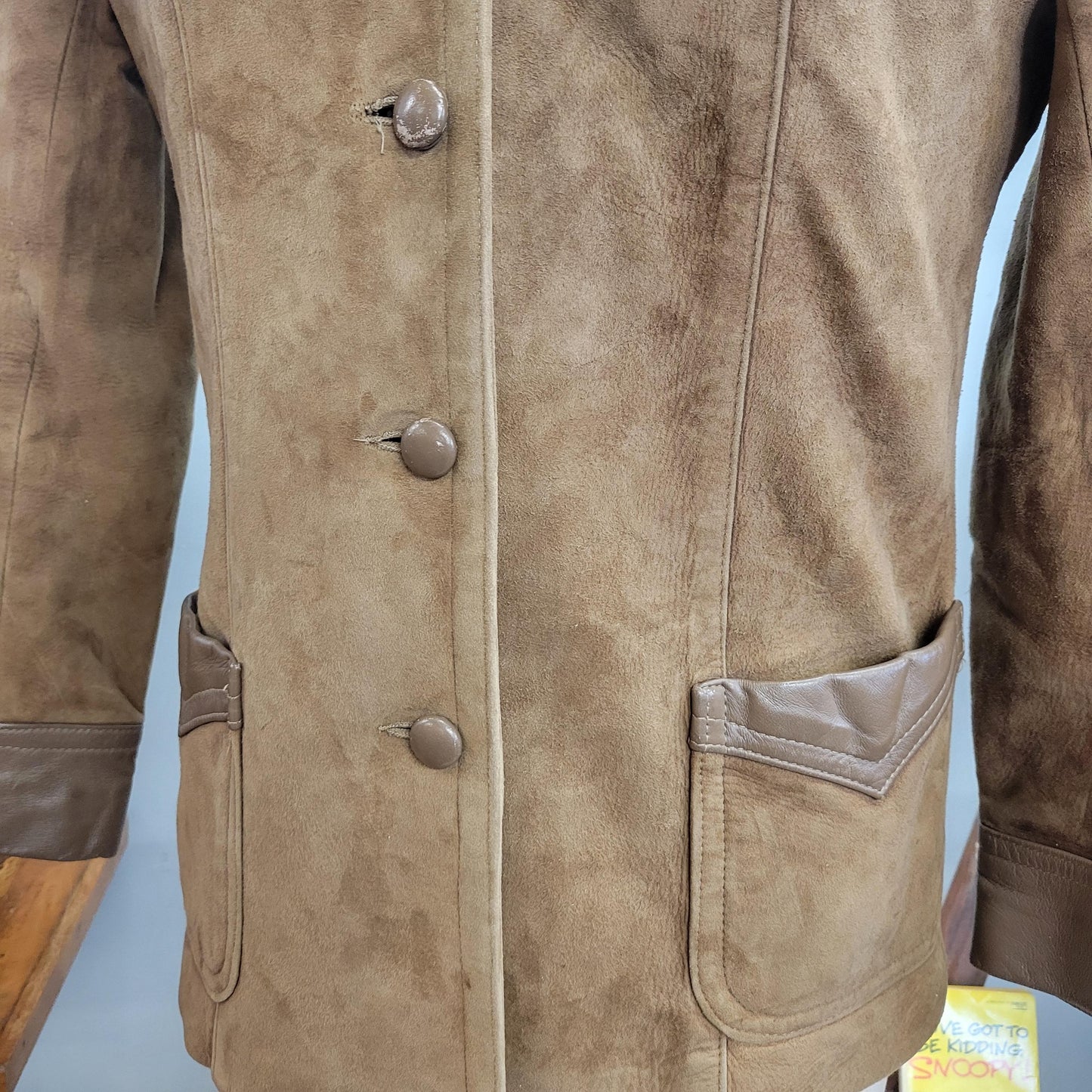 vtg 70s LEATHER SUEDE JACKET // vintage womens large pointy collar retro style buckskin patent leather two tone hippie western ranch style