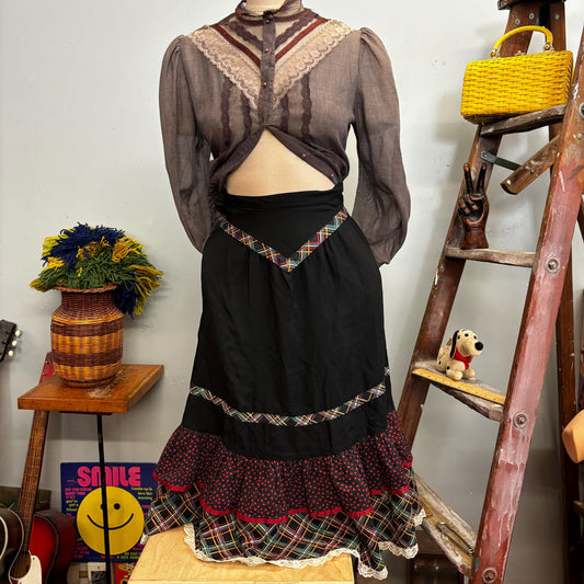 vtg 70s GUNNIES RAYON FLORAL Skirt // vintage rare black slinky rayon tiered plaid lace hippie goth autumn fashion midi length prairie dress
