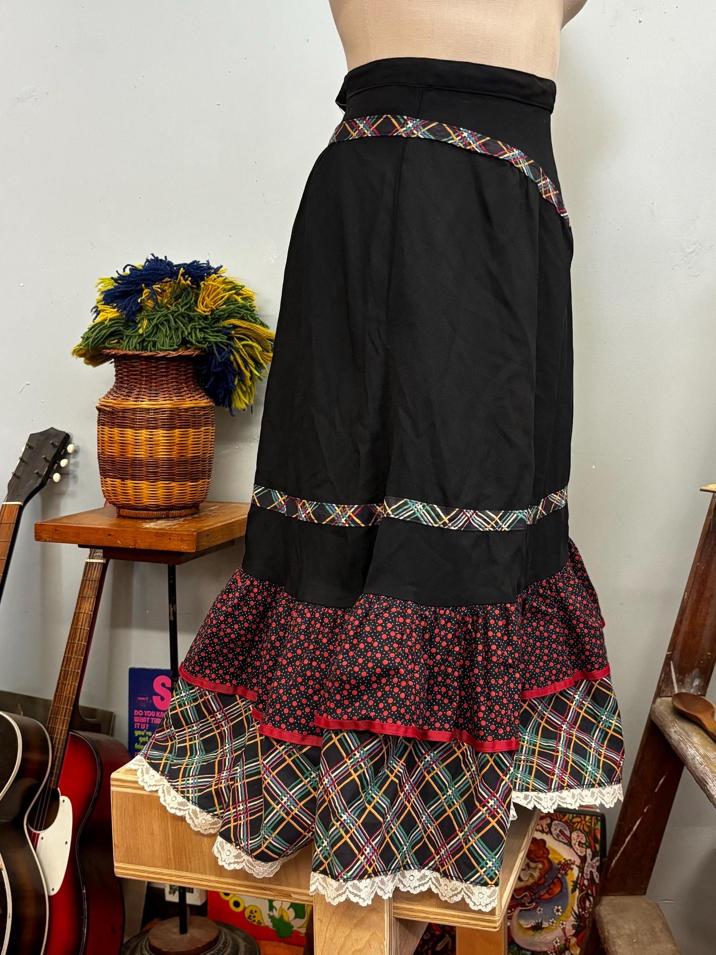 vtg 70s GUNNIES RAYON FLORAL Skirt // vintage rare black slinky rayon tiered plaid lace hippie goth autumn fashion midi length prairie dress