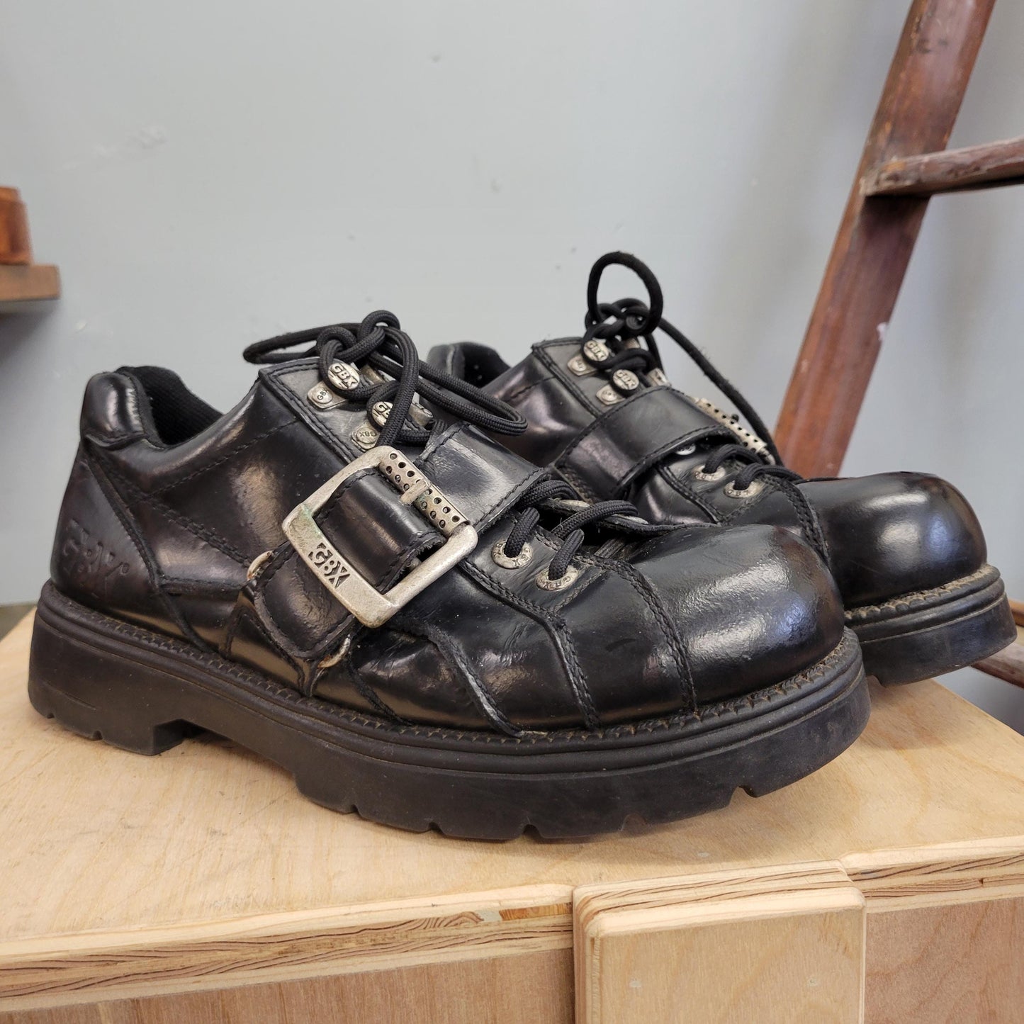 vtg 90s LEATHER BUCKLE Shoes // vintage GBX mens 12 usa dr martens style industrial goth chunky platform combat matrix style y2k alternative