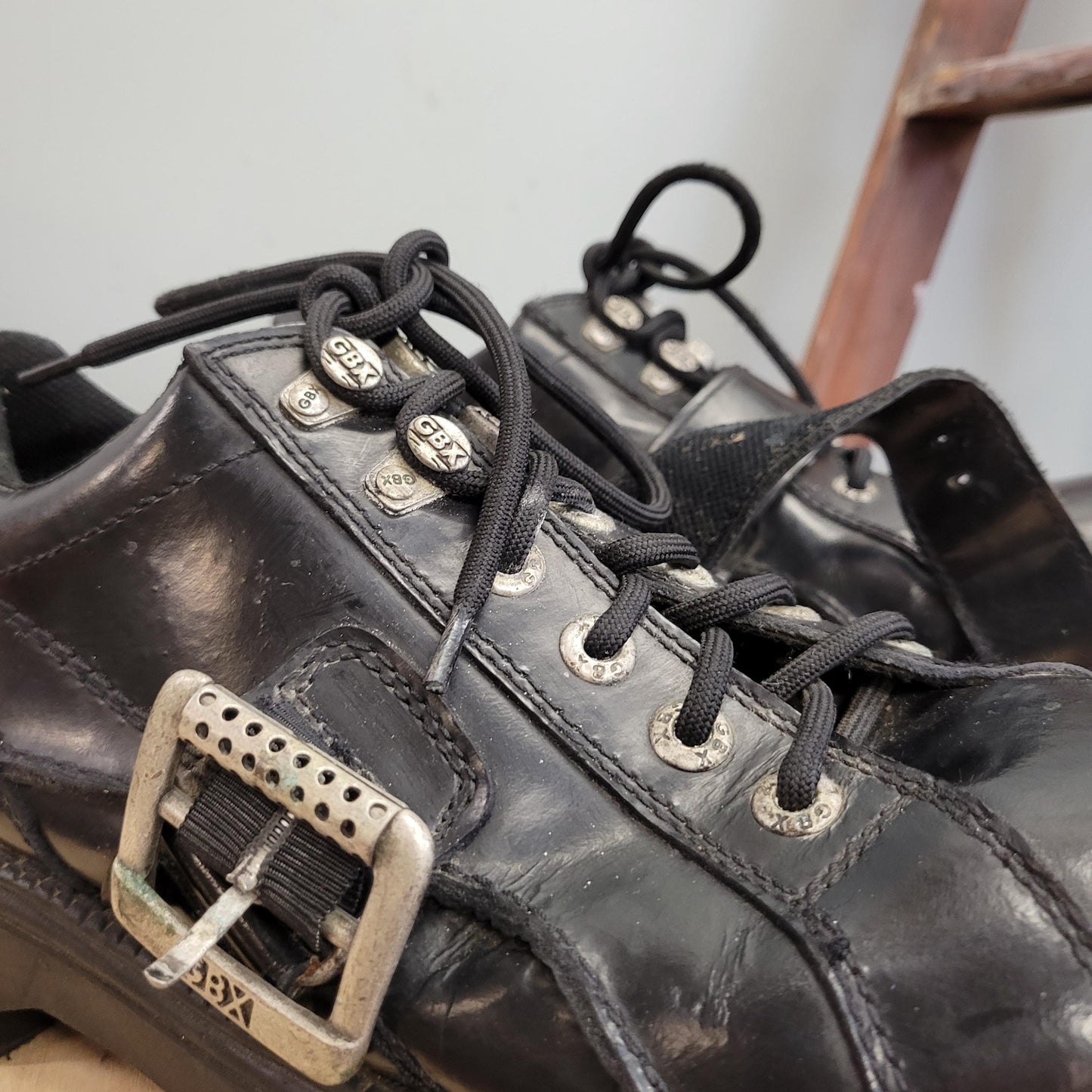 vtg 90s LEATHER BUCKLE Shoes // vintage GBX mens 12 usa dr martens style industrial goth chunky platform combat matrix style y2k alternative