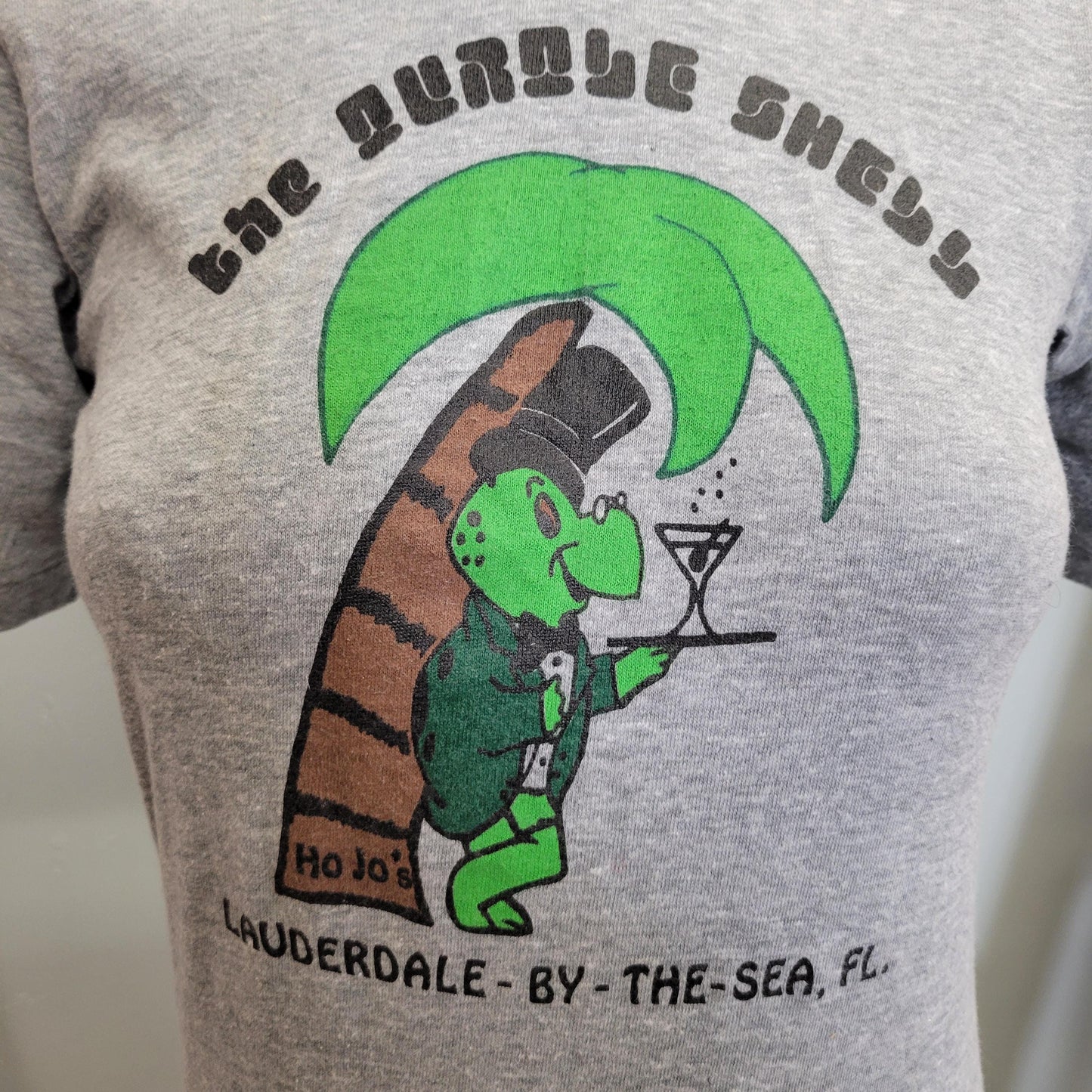 vtg 80s TURTLE FLORIDA TSHIRT // vintage hanes extra small ft lauderdale florida vacation souvenir graphic tee gray fitted french cut cute