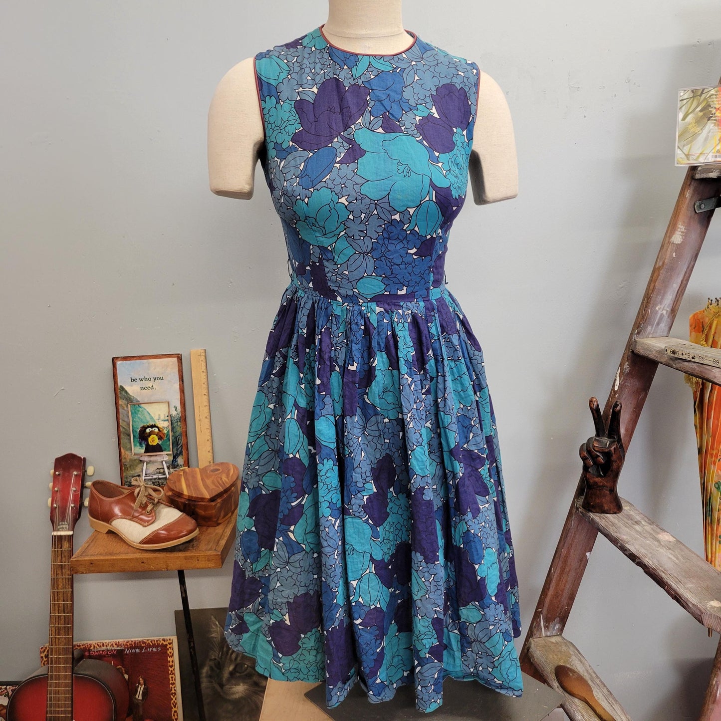 vtg 50s BLUE FLORAL DRESS // vintage tank midi dress