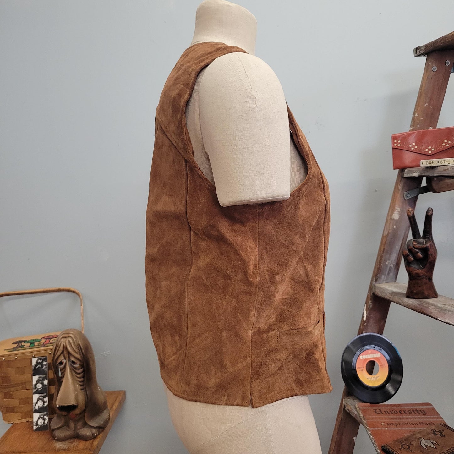 vtg 70s LEATHER SUEDE VEST // vintage bermans leather experts 40 womens large hippie woodstock boho retro autumn layering style neutral warm